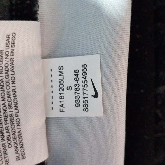 NIKE Victory Power Sculpt Mid Rise Crop Tights Leggings SZ Small - Picture 9 of 9